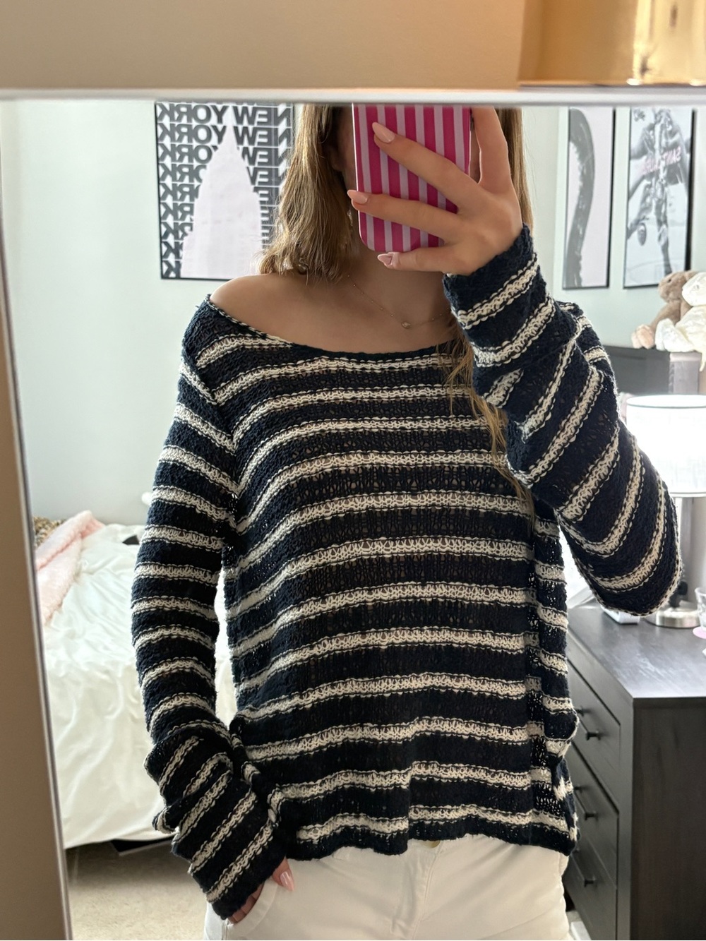 Hollister Black & White Striped Knit Sweater Size L